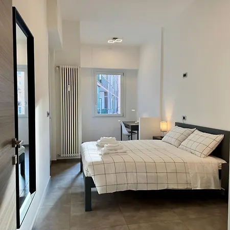 Cuneo Centro-Moderno Bilocale Con Vista Panoramica