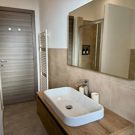 Cuneo Centro-Moderno Bilocale Con Vista Panoramica