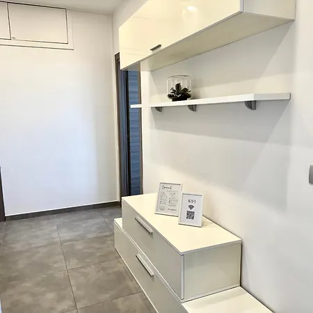 Centro-moderno Bilocale Con Vista Panoramica Apartament *