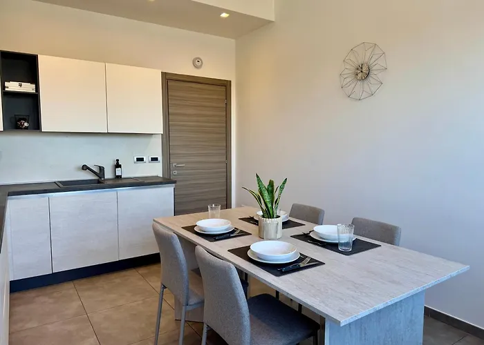 Cuneo Centro-Moderno Bilocale Con Vista Panoramica * Cuneo