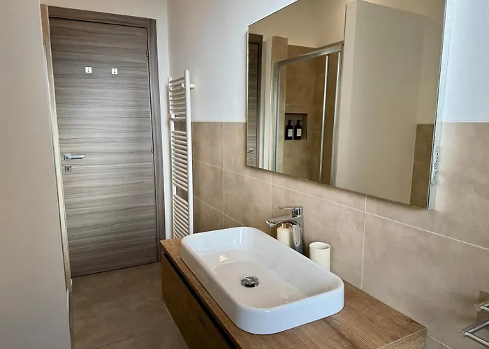 Cuneo Centro-Moderno Bilocale Con Vista Panoramica