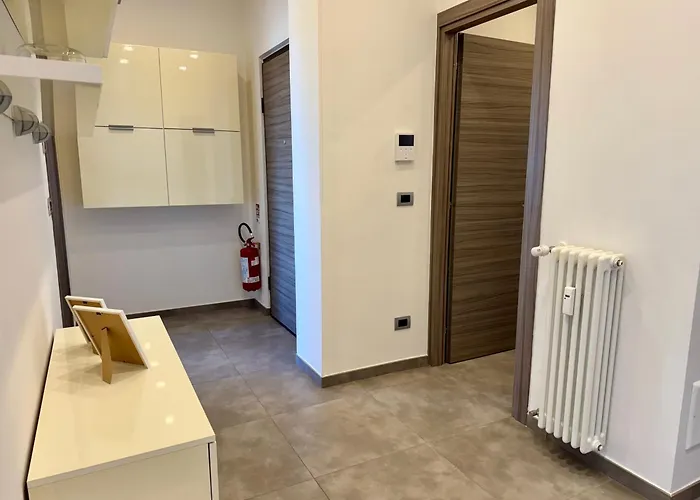 Cuneo Centro-Moderno Bilocale Con Vista Panoramica *